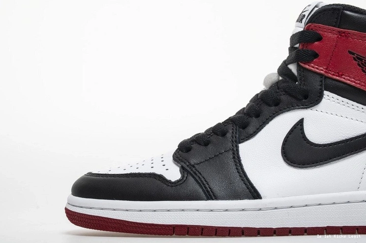 Toe 555088-125 OG Air Black 1 Retro Jordan High 1107